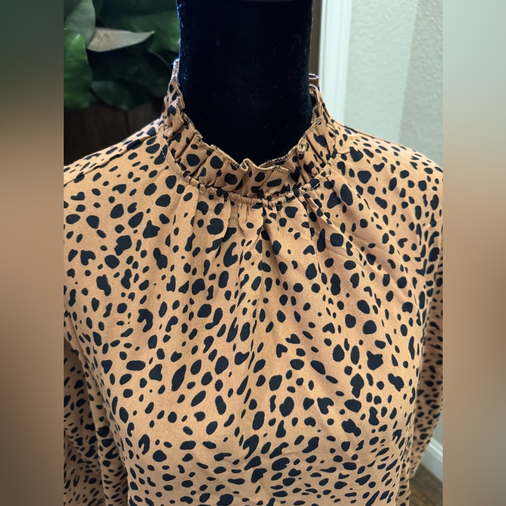 New! Spotted Crew Ruffled Blouse - Picture 8 of 10